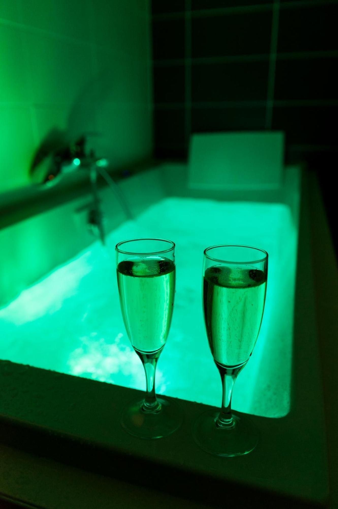 Brit Hotel Macon Centre Gare Εξωτερικό φωτογραφία