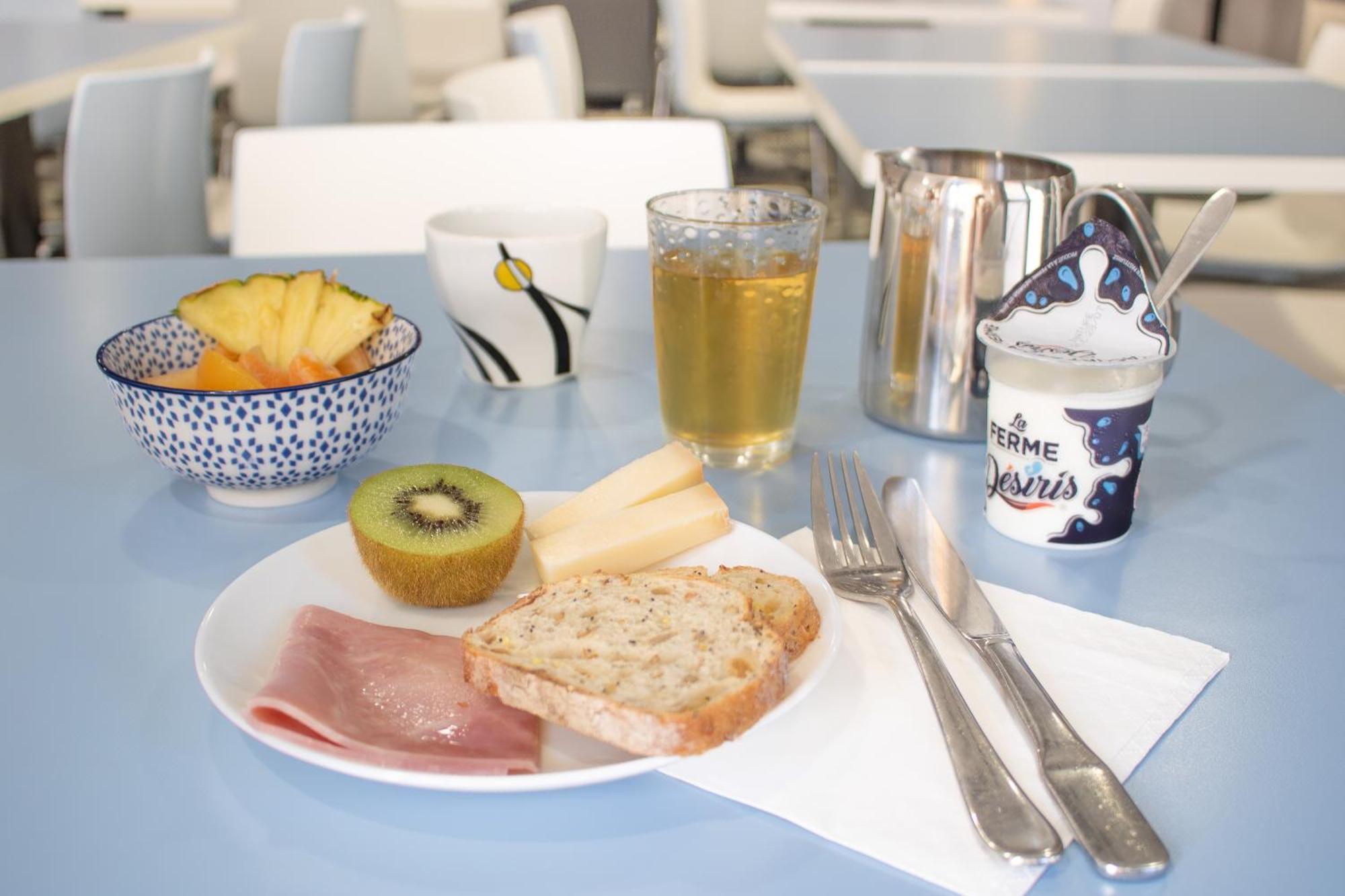Brit Hotel Macon Centre Gare Εξωτερικό φωτογραφία