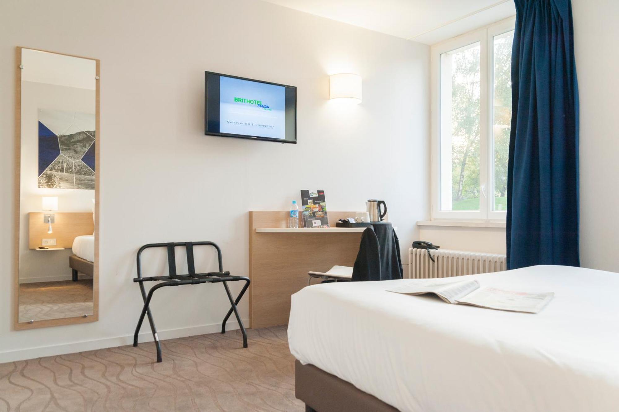 Brit Hotel Macon Centre Gare Εξωτερικό φωτογραφία