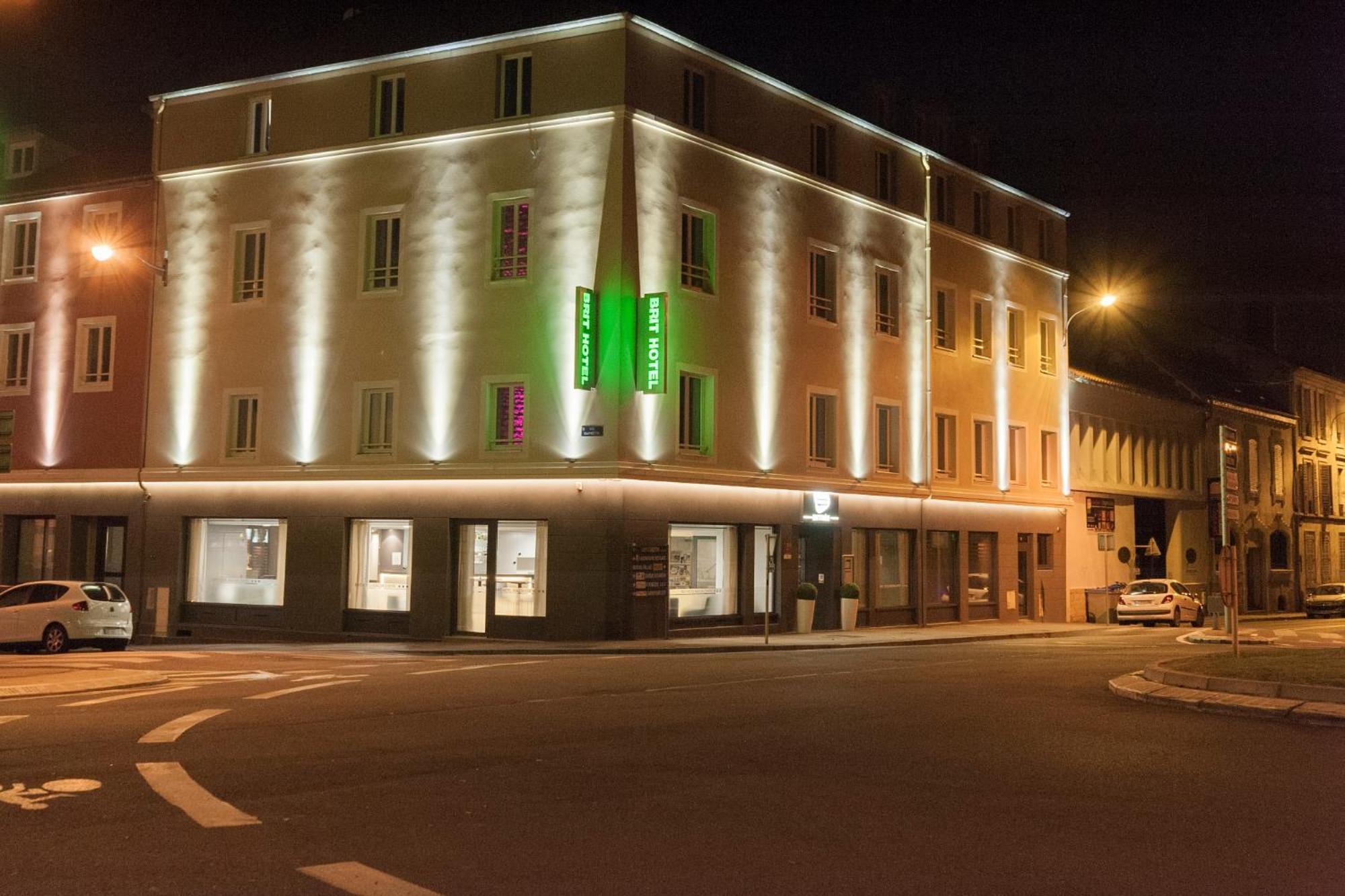 Brit Hotel Macon Centre Gare Εξωτερικό φωτογραφία